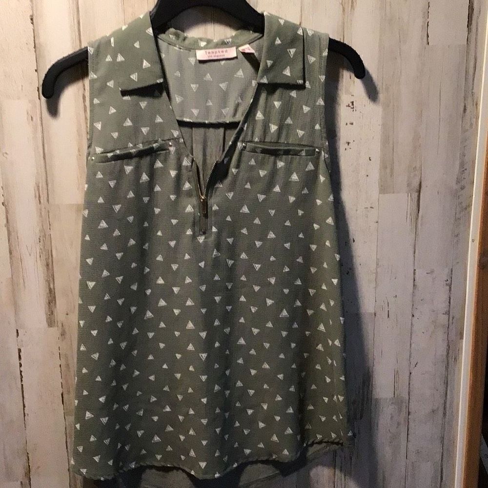 Blouse by tempted Los Angeles size small ￼